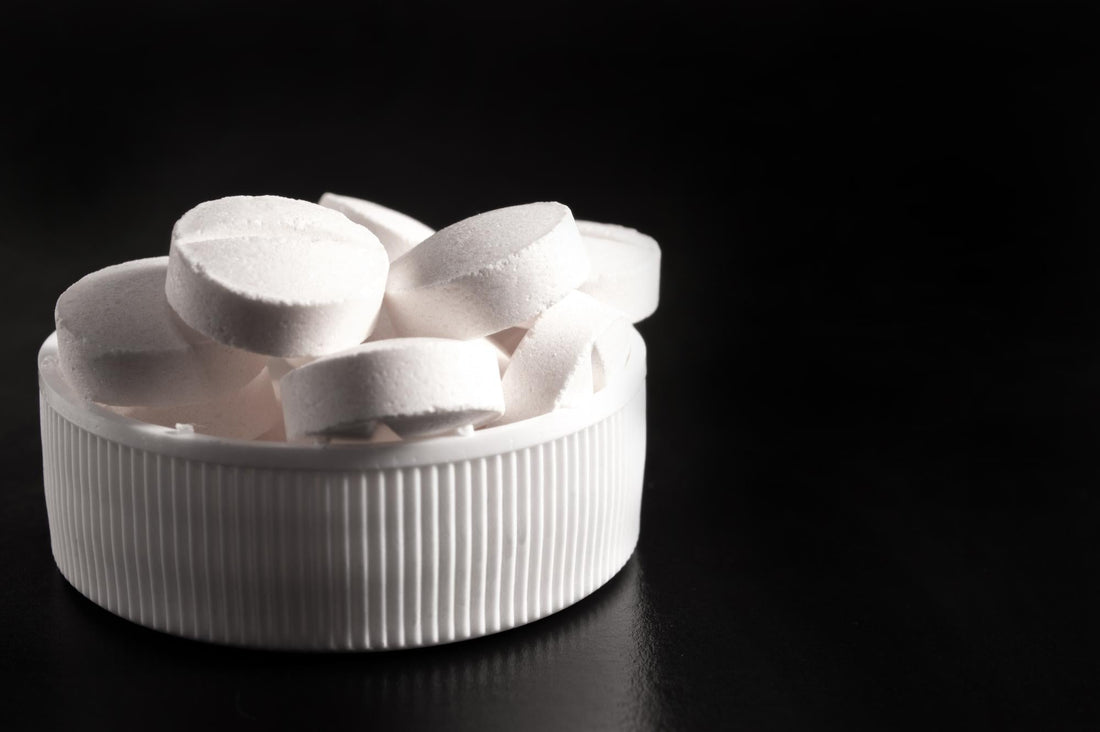 pastillas de glucosa en un recipiente