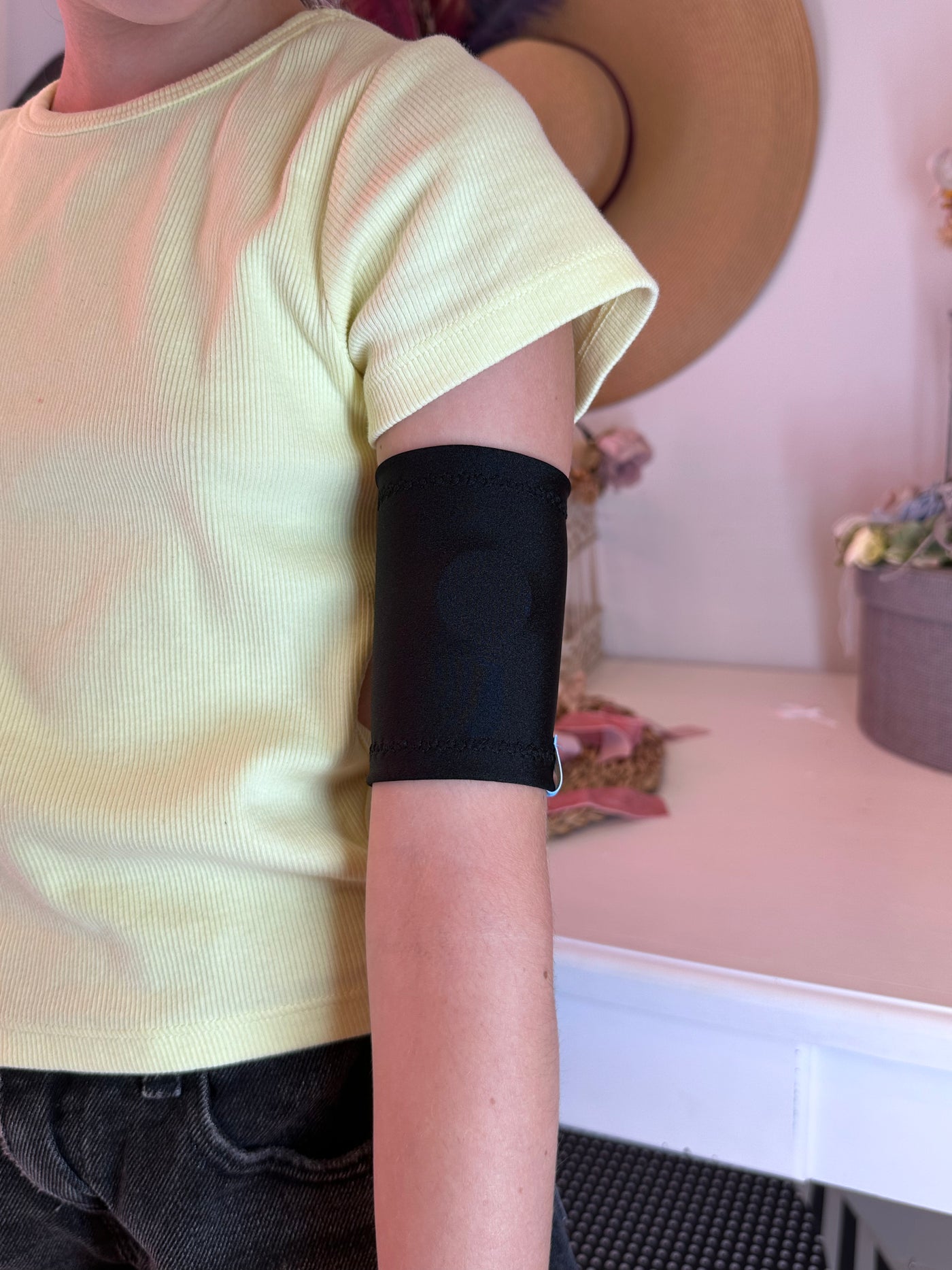 "SCHWARZES" DIABETES-SENSOR-SCHUTZARMBAND